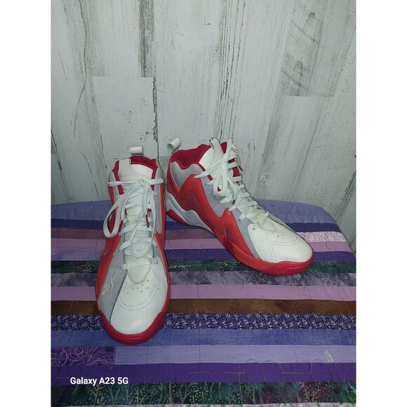 Reebok Kamikaze II Mid Men's Basketball Shoes Color White, Orange & Red Size 11 - Picture 1 of 8